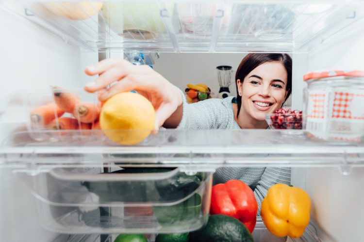 Keep Your Beaufort Custom Home Organized With These Refrigerator Hacks