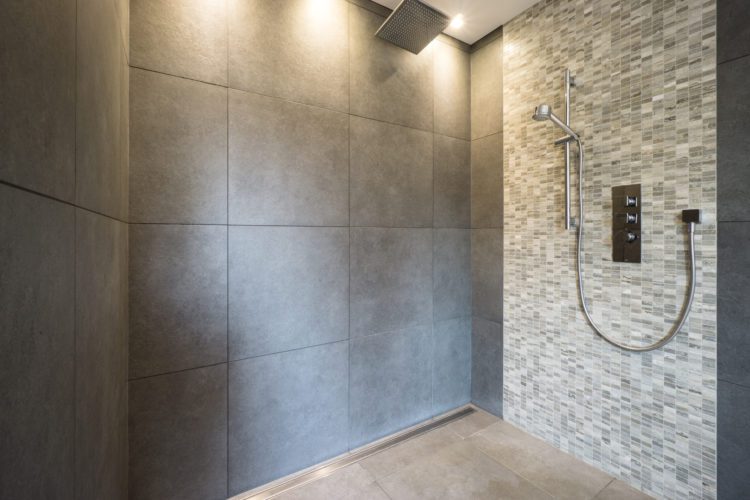 Doorless Showers Are Taking Custom Homes In Atlanta To A New Level