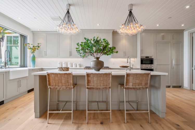Avoid These Kitchen Island Mistakes in Your Sandy Springs Custom Home