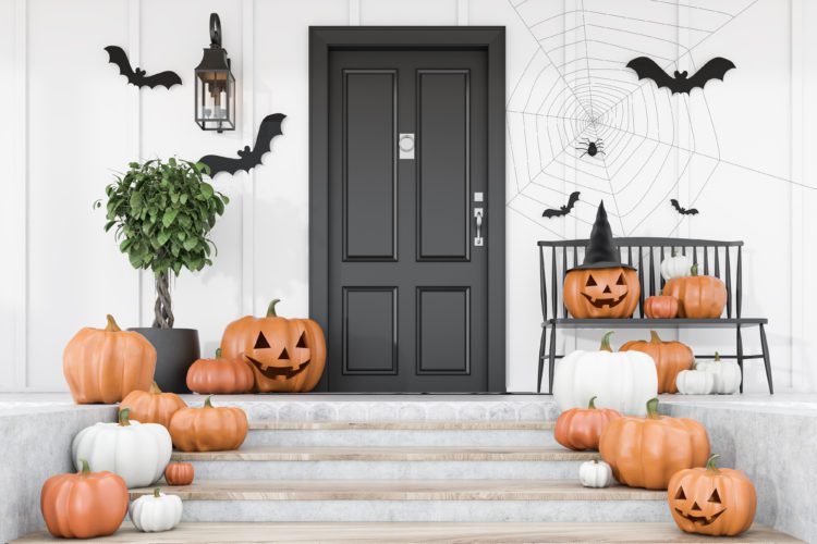 Must-Try Halloween Decorations For A Spooky Atlanta Home